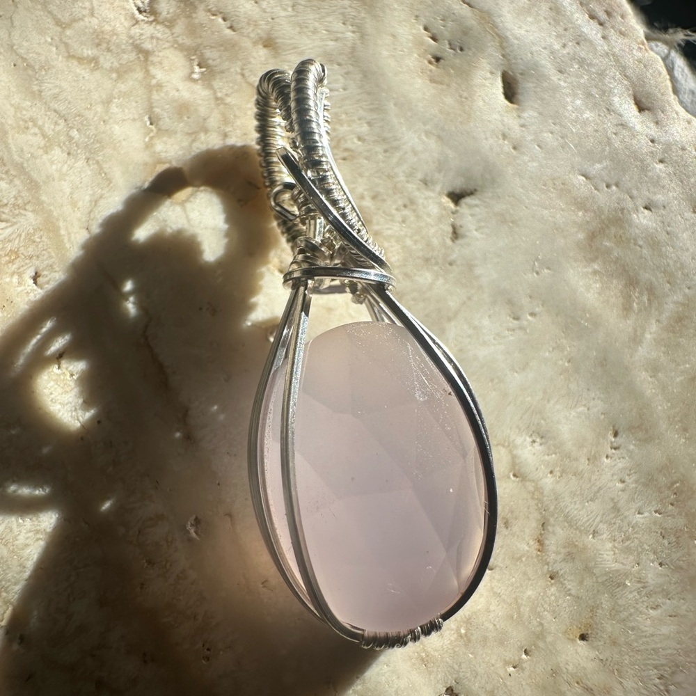 Sterling Silver Lavender Chalcedony Faceted Stone Pendant